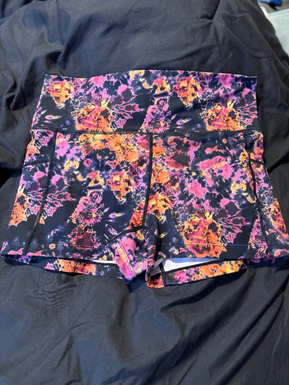 CVG constantly Varied Gear 3” athletic shorts large